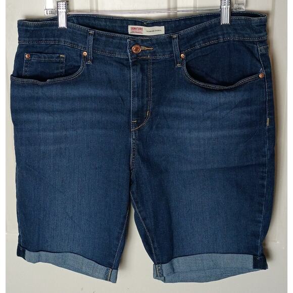 Signature by Levi Strauss Women 16 Dark Wash Stretch Bermuda Denim Jean Shorts - Picture 1 of 5